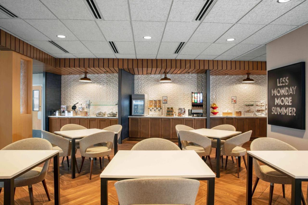 Fairfield By Marriott & 3* Lewisburg